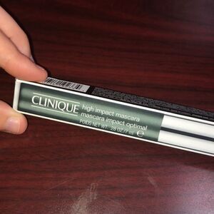 NWT Clinique High Impact Black Mascara- .28 oz